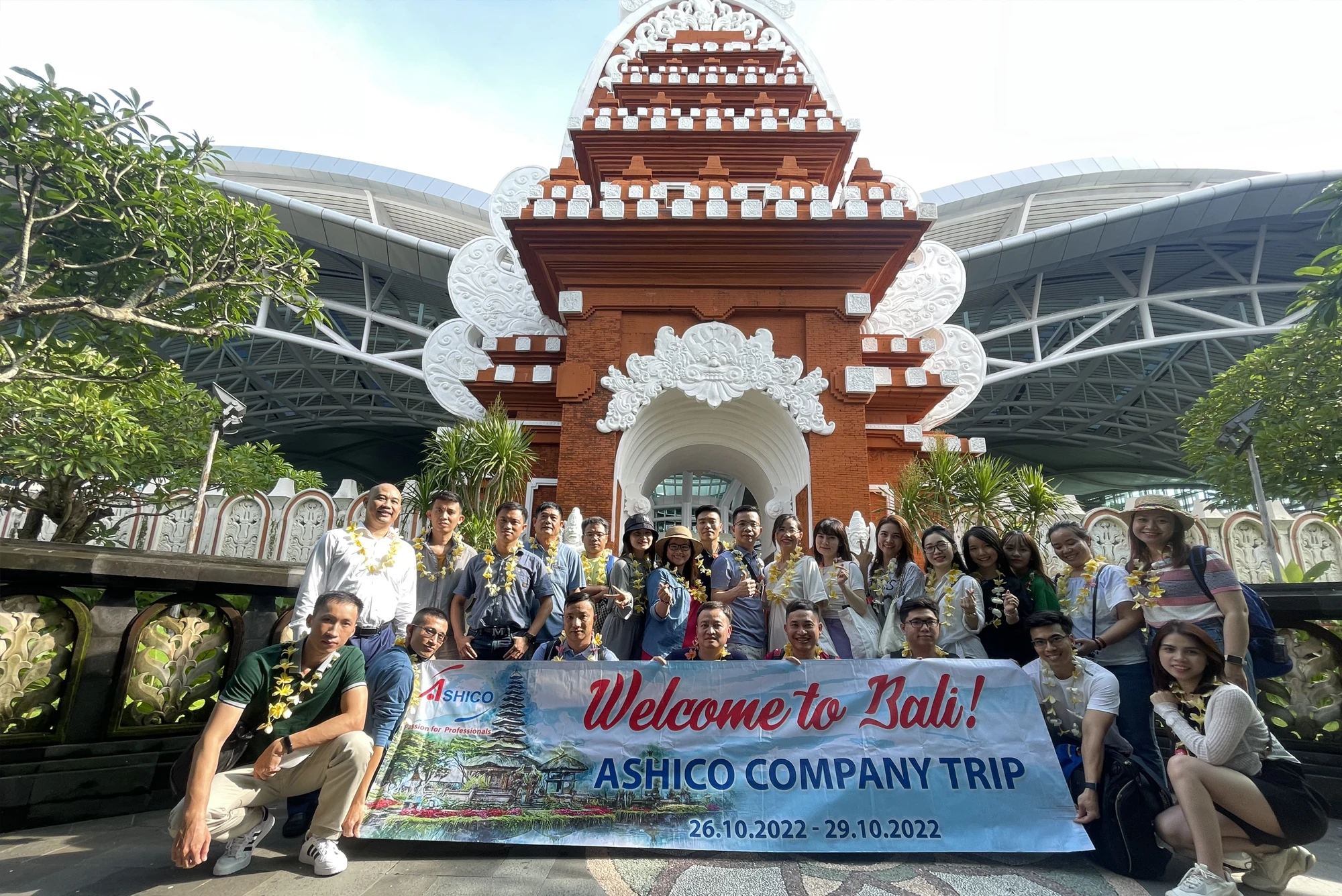 Why Hiring a Local Guide Makes Your Bali Trip 10× Better